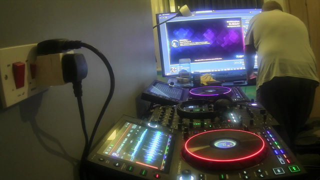 Djmikeyb